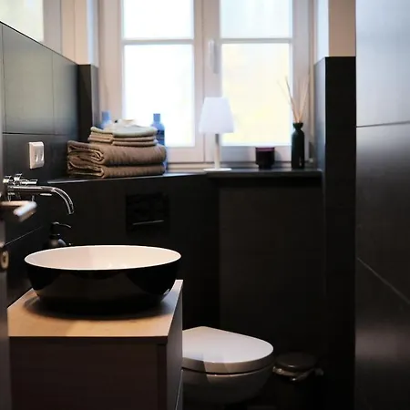 Apartment Luxus Residenz 4min Vw Stadtnah-1 Kingsize Bett & Garten *