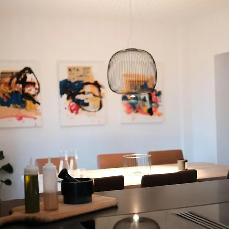 Luxus Residenz 4min Vw Stadtnah-1 Kingsize Bett & Garten Apartment Wolfsburg